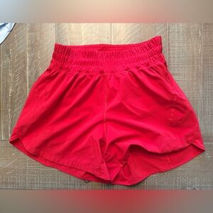 Lululemon Track That HR Short 5'' *Lined
“Dark Red” size 8